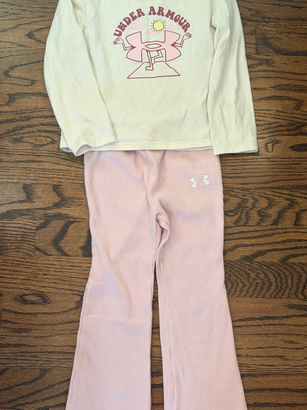 Under Armour Cream Top with Pink Ribbed Pants